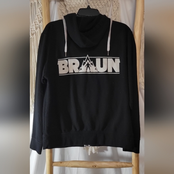 W Authentic - Picture 6 of 7